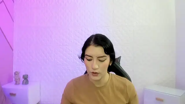 Snapshot of Violetaa_diazz chatting on 03/04/26, 09:21 Violetaa diazz online show from 03/04/26, 09:21