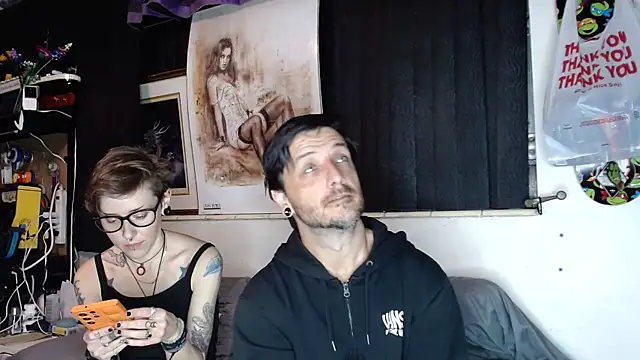 Snapshot of titclitcmndr chatting on 01/22/25, 11:53 titclitcmndr online show from 01/22/25, 11:53