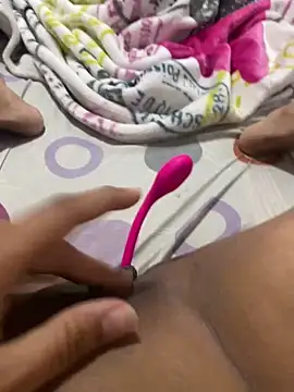 ANYLU19 online show from 01/19/25, 03:39