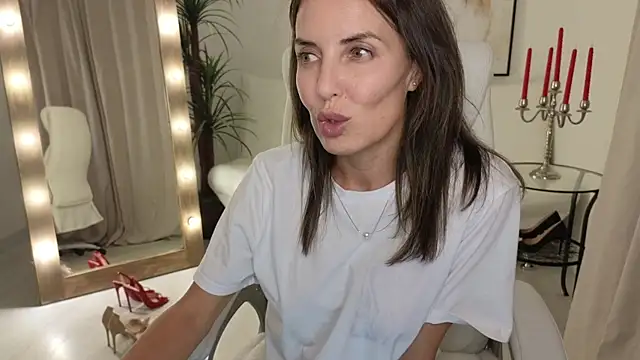 Beylly online show from 02/16/25, 03:58