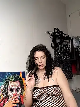 Lola Hale online show from 01/24/25, 02:39