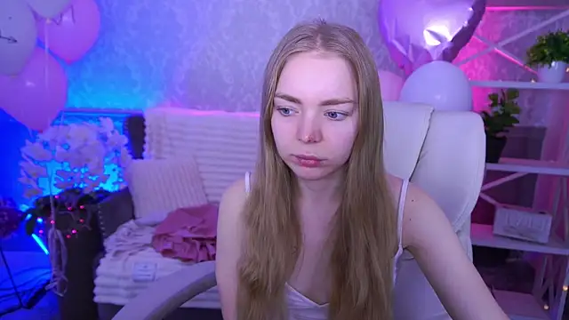 EmilySunshineS online show from 02/19/26, 07:04