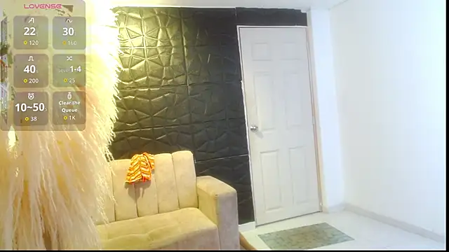 CINTHIA1609 online show from 11/17/25, 08:36