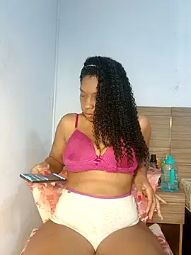 Luhma hot online show from 09/20/25, 11:33