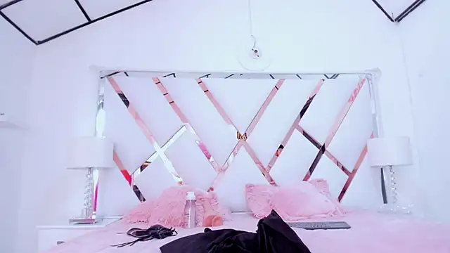 naughty  sara online show from 02/08/25, 06:01