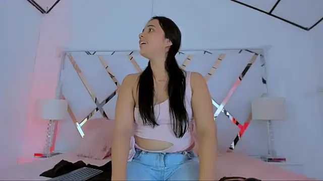 naughty  sara online show from 03/07/25, 06:00