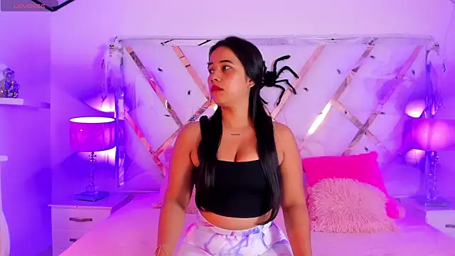 naughty  sara online show from 10/17/25, 11:46