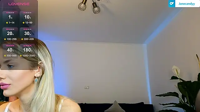 janecandyy  online show from 02/10/25, 05:09