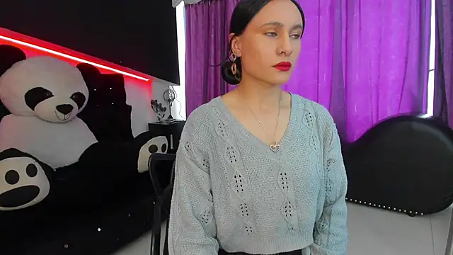 Coral Gibson online show from 09/09/25, 12:59