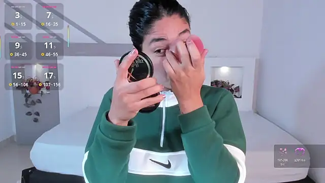 ScarlettWet9 online show from 11/07/25, 09:31