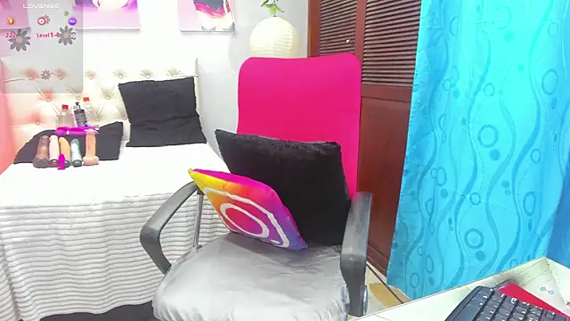 Snapshot of _Pamela_ebony chatting on 03/05/26, 07:54 Pamela ebony online show from 03/05/26, 07:54