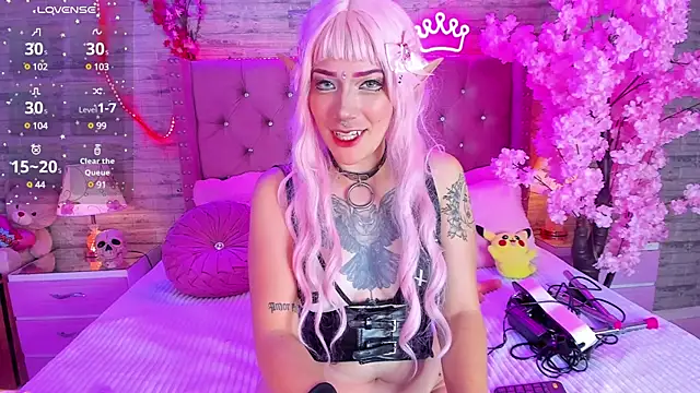 Snapshot of AuroraChann chatting on 01/12/25, 10:12 AuroraChann online show from 01/12/25, 10:12