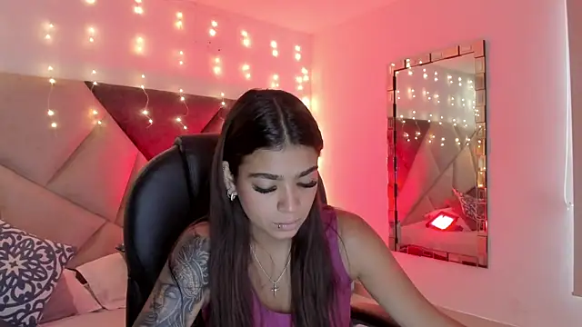 GiaFu online show from 10/30/25, 06:08