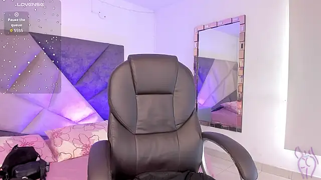 GiaFu online show from 03/26/26, 06:35