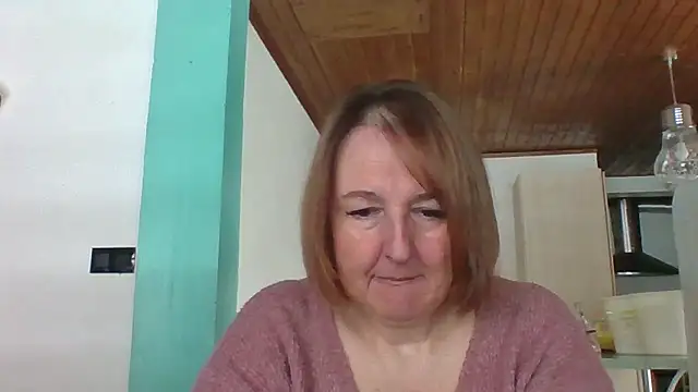 Snapshot of Sandcoq chatting on 01/08/26, 09:44 Sandcoq online show from 01/08/26, 09:44