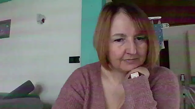 Snapshot of Sandcoq chatting on 02/06/26, 10:51 Sandcoq online show from 02/06/26, 10:51