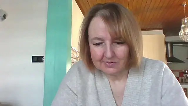 Snapshot of Sandcoq chatting on 02/09/26, 09:35 Sandcoq online show from 02/09/26, 09:35