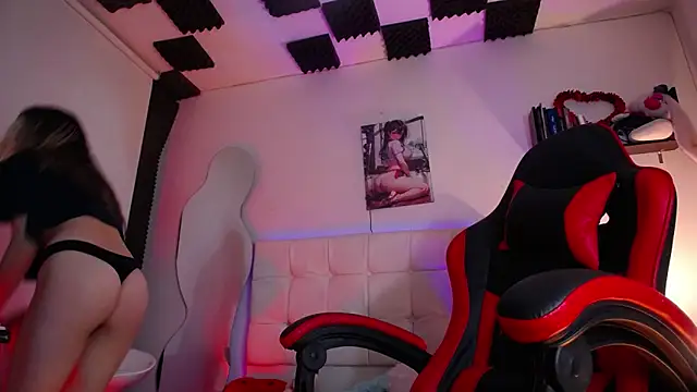 Snapshot of kaoz_36 chatting on 03/09/25, 08:42 kaoz 36 online show from 03/09/25, 08:42