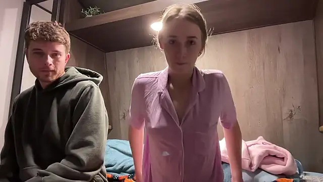 Snapshot of Maxinebabyyy chatting on 12/14/24, 05:29 Maxinebabyyy online show from 12/14/24, 05:29