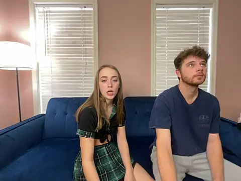 Snapshot of Maxinebabyyy chatting on 01/10/25, 03:48 Maxinebabyyy online show from 01/10/25, 03:48