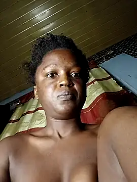 Snapshot of Crazybitchtheanalgoddess4 chatting on 11/02/25, 04:15 Crazybitchtheanalgoddess4 online show from 11/02/25, 04:15