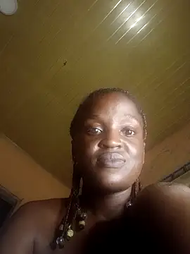 Snapshot of Crazybitchtheanalgoddess4 chatting on 11/25/25, 08:42 Crazybitchtheanalgoddess4 online show from 11/25/25, 08:42