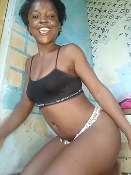 Snapshot of Crazybitchtheanalgoddess4 chatting on 12/14/25, 09:25 Crazybitchtheanalgoddess4 online show from 12/14/25, 09:25