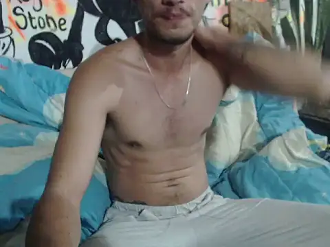 roystonee01 online show from 09/09/25, 09:42