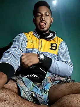 arafat mia online show from 12/15/25, 12:15