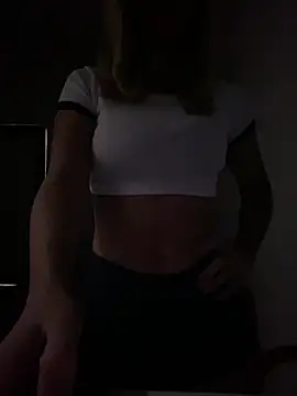 Carolinen online show from 03/02/25, 08:29