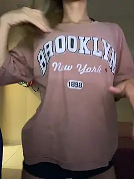 Carolinen online show from 02/28/26, 04:08