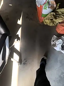 rana9639 1 online show from 12/13/24, 08:41