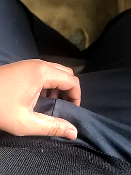 rana9639 1 online show from 01/13/25, 05:12