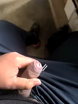 rana9639 1 online show from 01/23/25, 03:48