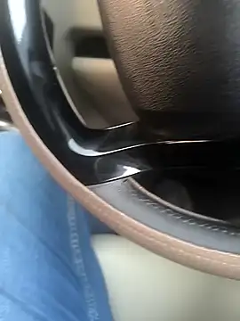 rana9639 1 online show from 02/17/25, 12:16