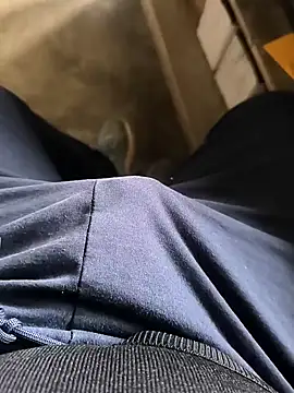 rana9639 1 online show from 02/20/25, 05:33