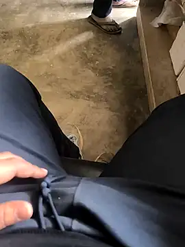 rana9639 1 online show from 02/22/25, 05:44