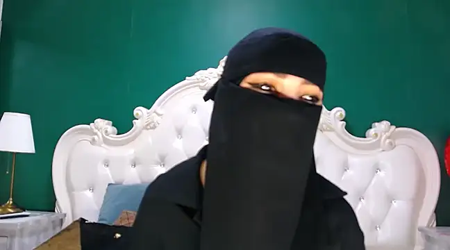 Snapshot of Hajar_Kar chatting on 03/05/25, 05:29 Hajar Kar online show from 03/05/25, 05:29