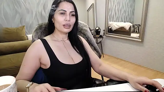 Snapshot of Sara_Poison chatting on 02/09/26, 03:21 Sara Poison online show from 02/09/26, 03:21