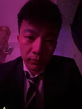 Snapshot of ex199212 chatting on 12/18/24, 03:11 ex199212 online show from 12/18/24, 03:11