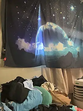 Snapshot of ex199212 chatting on 02/11/25, 07:44 ex199212 online show from 02/11/25, 07:44