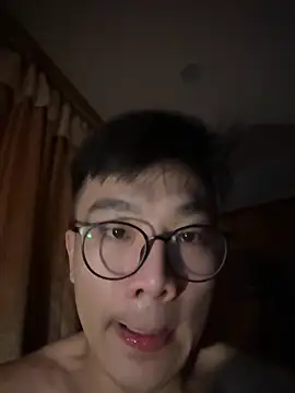 Snapshot of ex199212 chatting on 02/25/25, 04:31 ex199212 online show from 02/25/25, 04:31