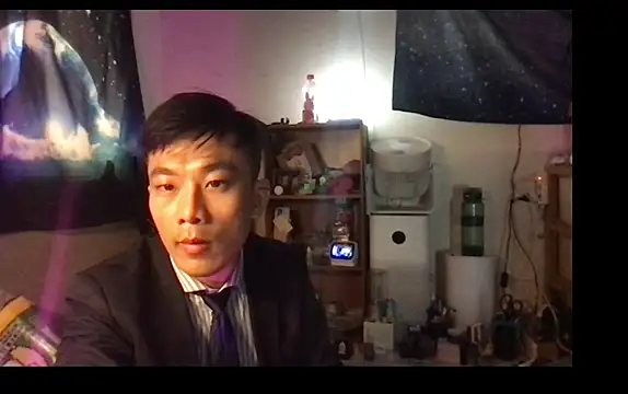 Snapshot of ex199212 chatting on 02/26/25, 04:47 ex199212 online show from 02/26/25, 04:47