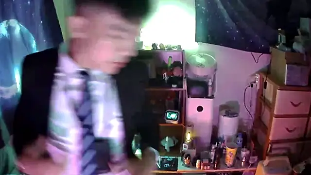 Snapshot of ex199212 chatting on 03/07/25, 07:19 ex199212 online show from 03/07/25, 07:19