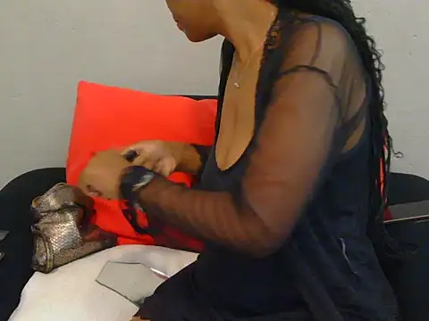 Snapshot of Mollybrookexx chatting on 01/11/25, 05:52 Mollybrookexx online show from 01/11/25, 05:52