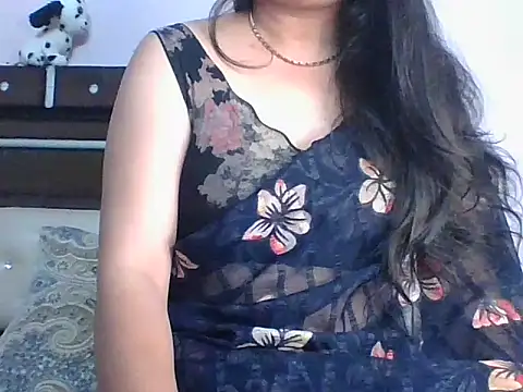 Snapshot of santurmom chatting on 03/25/26, 05:41 santurmom online show from 03/25/26, 05:41