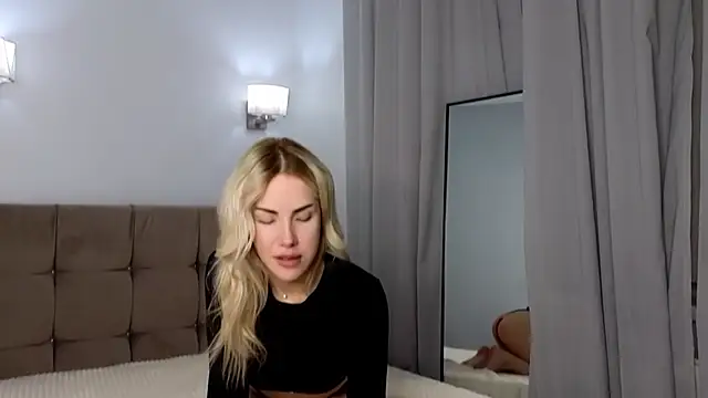 magnificent angel online show from 02/13/25, 06:59