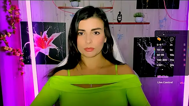 Snapshot of KayWuds chatting on 02/10/26, 07:56 KayWuds online show from 02/10/26, 07:56