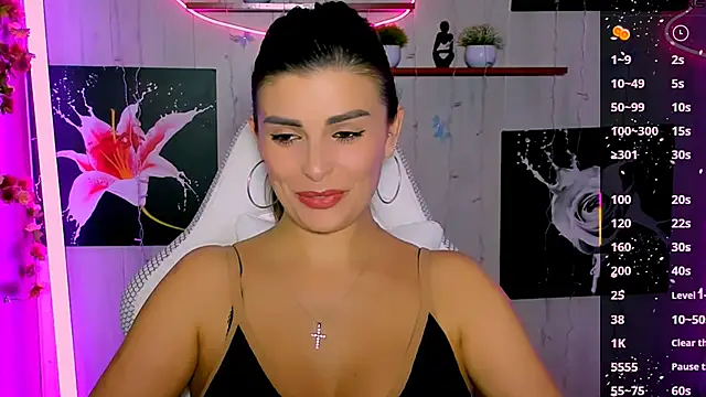 Snapshot of KayWuds chatting on 03/06/26, 02:24 KayWuds online show from 03/06/26, 02:24