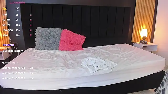 sweetsofia18 online show from 01/28/25, 10:23